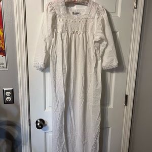 Christian Dior 100% cotton night gown